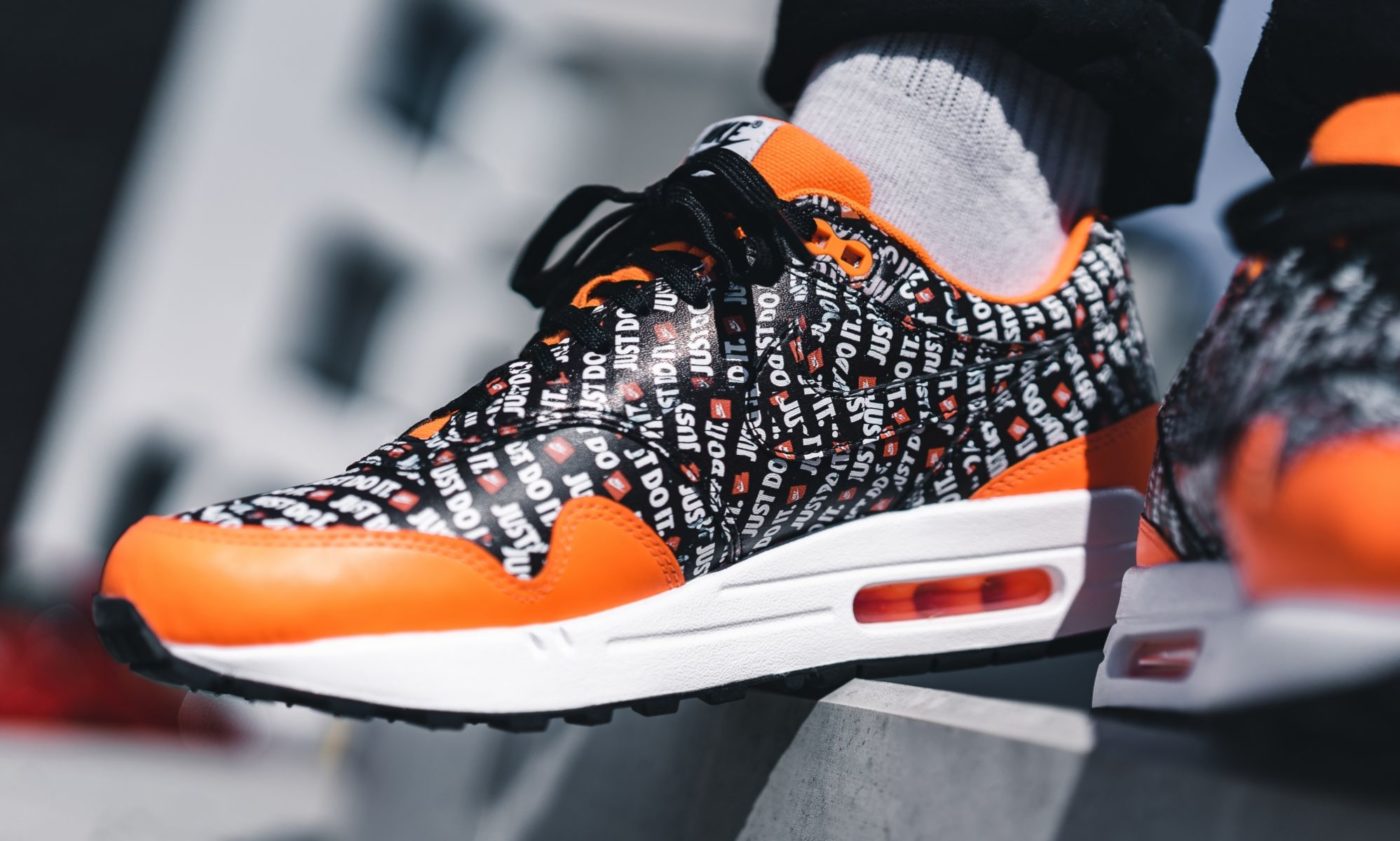 Nike air max 1 premium just do it hot sale orange